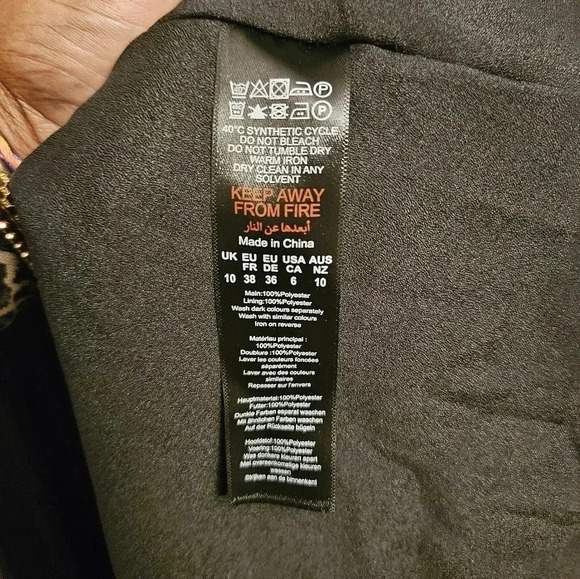 Pleated Cold Shoulder Midi Dress BooHoo- Black (sz 6) - NWT - Picture 8 of 8